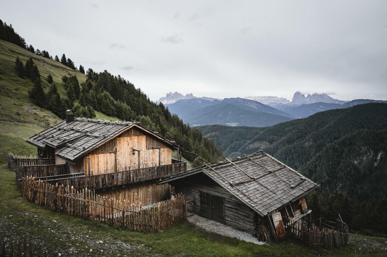 Hirschhof Pfrein - Hideaway Chiusa Exterior foto