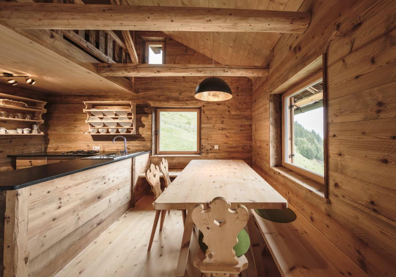 Hirschhof Pfrein - Hideaway Chiusa Exterior foto